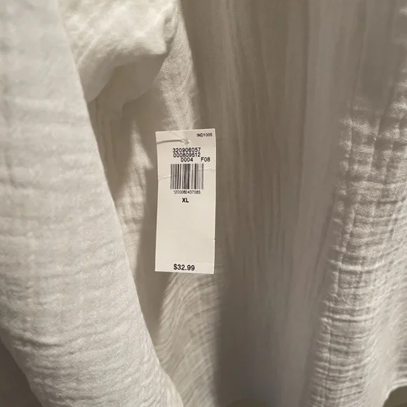 Top - Picture 3 of 3